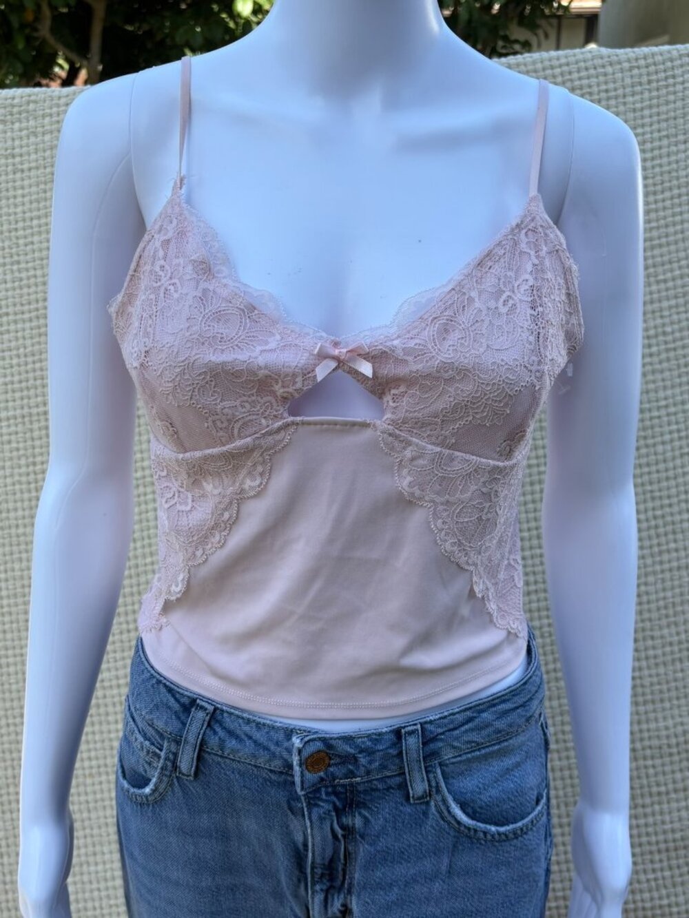 Coquette Cropped Pink Lace Camisole Feminine Garage (S)